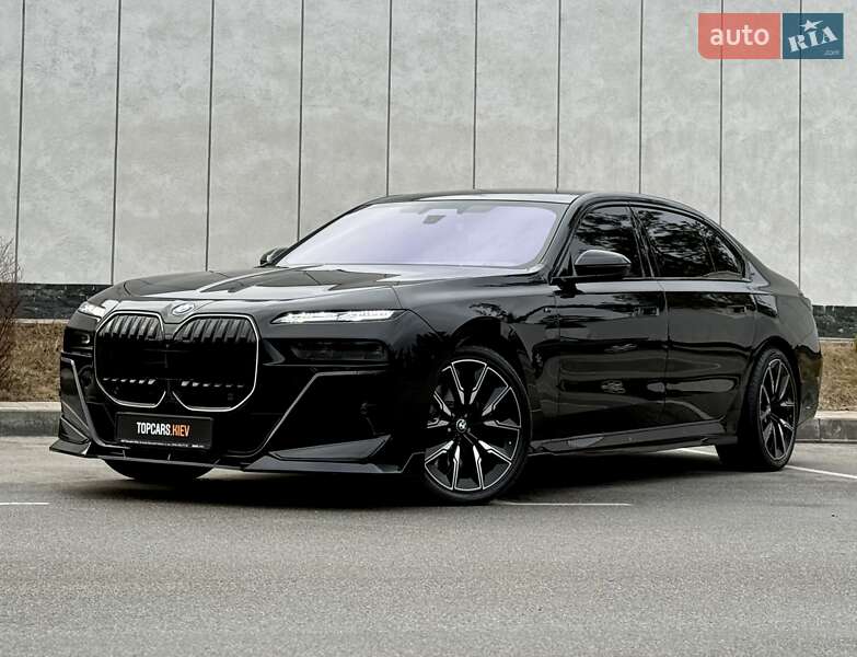 Седан BMW 7 Series 2023 в Киеве