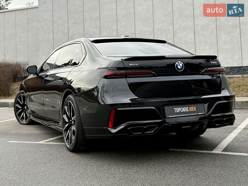 Седан BMW 7 Series 2023 в Киеве