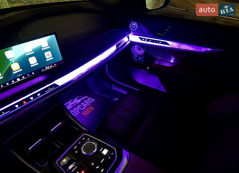 Седан BMW 7 Series 2023 в Киеве
