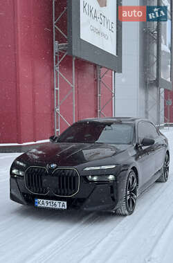 Седан BMW 7 Series 2023 в Киеве