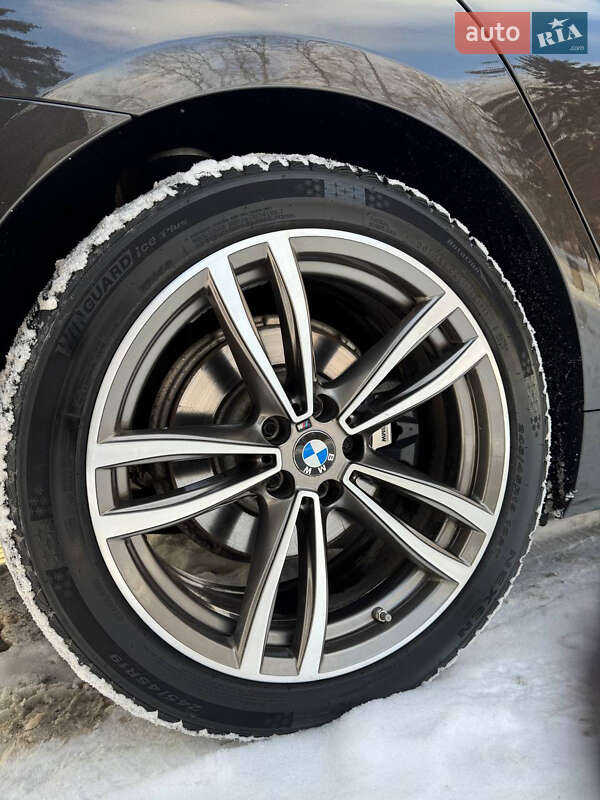 Седан BMW 7 Series 2016 в Киеве