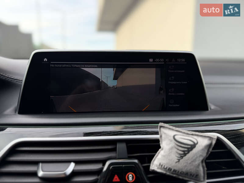 Седан BMW 7 Series 2021 в Мукачево