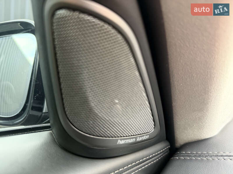 Седан BMW 7 Series 2021 в Мукачево