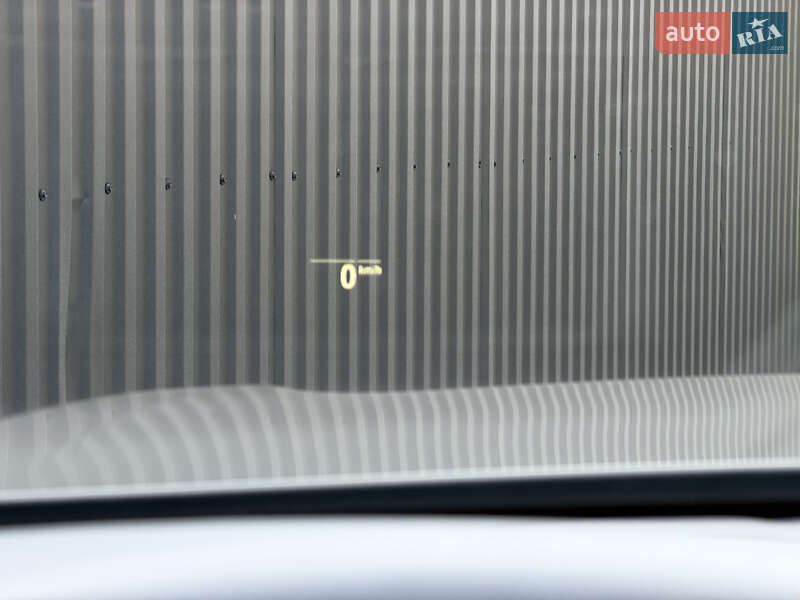 Седан BMW 7 Series 2021 в Мукачево