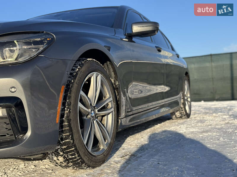 Седан BMW 7 Series 2016 в Ровно