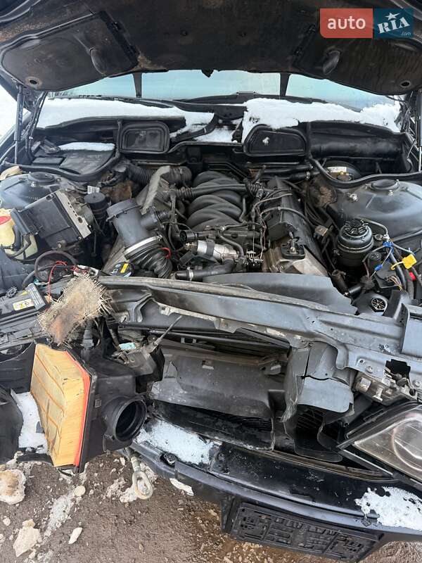 Седан BMW 7 Series 1998 в Ужгороде