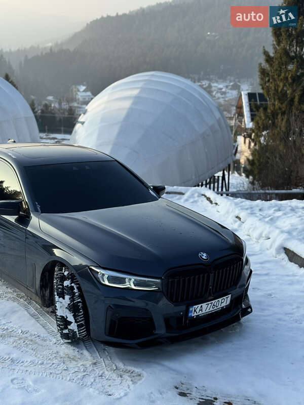 Седан BMW 7 Series 2016 в Киеве