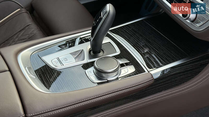 Седан BMW 7 Series 2022 в Одесі