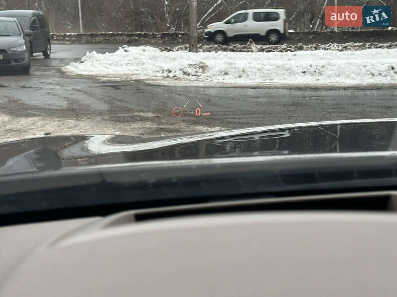 Седан BMW 7 Series 2010 в Хмельницком