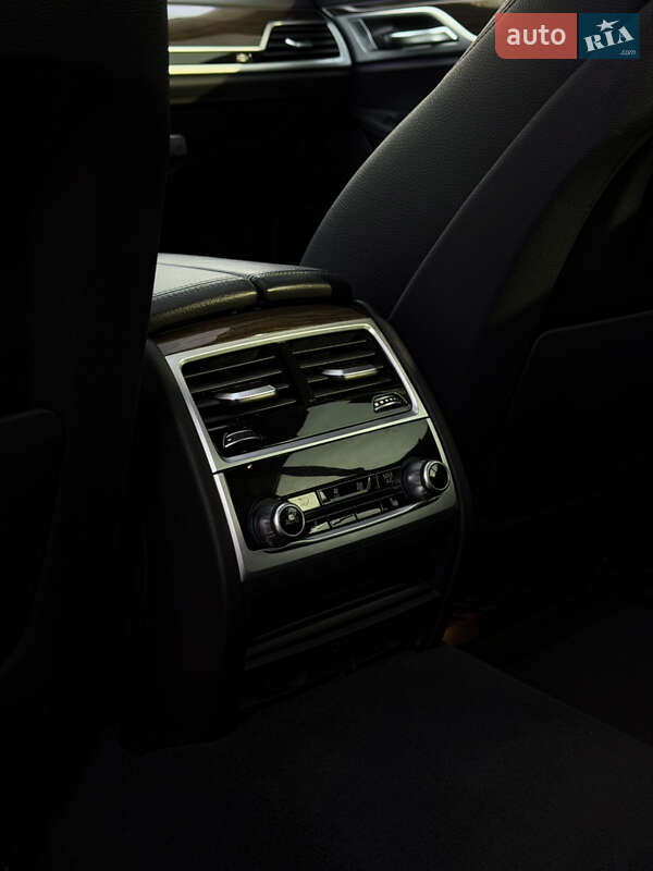 Седан BMW 7 Series 2017 в Кривом Роге фото 7 Седан BMW 7 Series 2017 в Кривом Роге