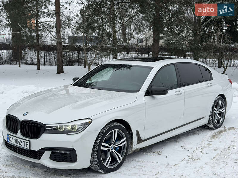 Седан BMW 7 Series 2015 в Киеве фото 18 Седан BMW 7 Series 2015 в Киеве