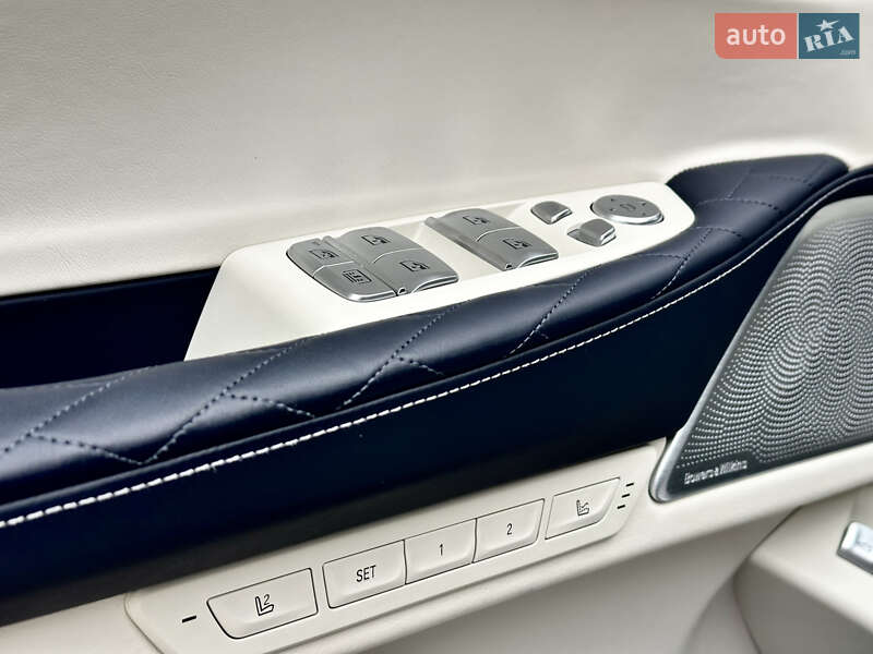 Седан BMW 7 Series 2021 в Киеве