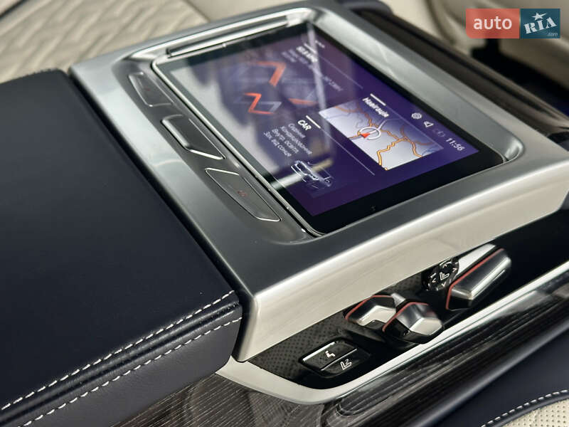 Седан BMW 7 Series 2021 в Киеве