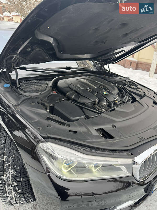 Седан BMW 7 Series 2016 в Киеве