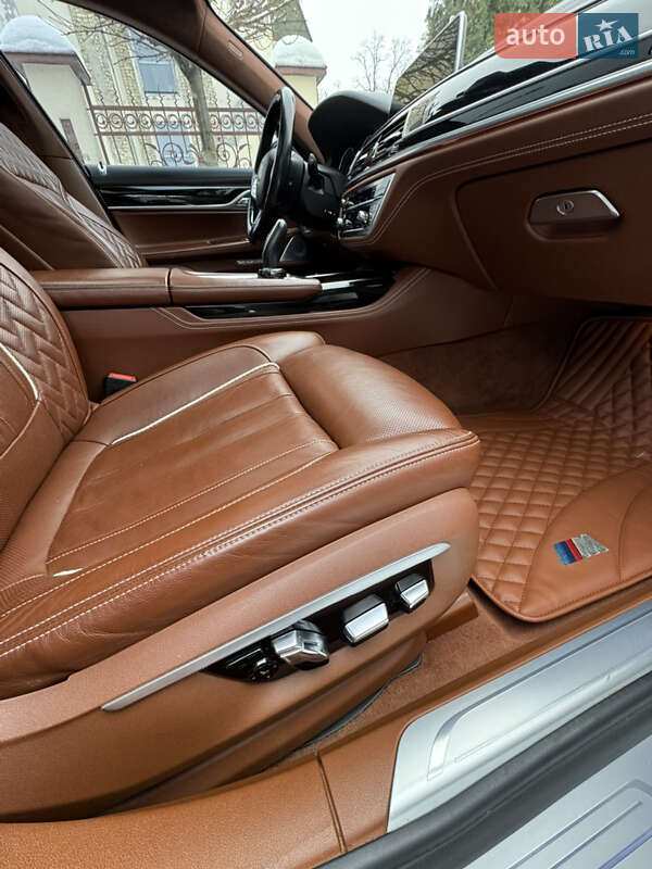 Седан BMW 7 Series 2016 в Киеве