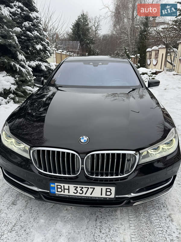 Седан BMW 7 Series 2016 в Киеве