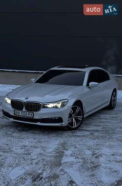 Седан BMW 7 Series 2015 в Киеве