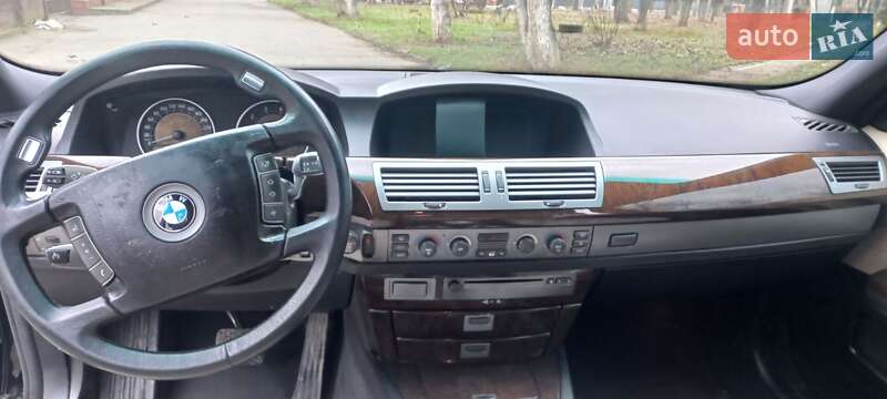 Седан BMW 7 Series 2002 в Ужгороде