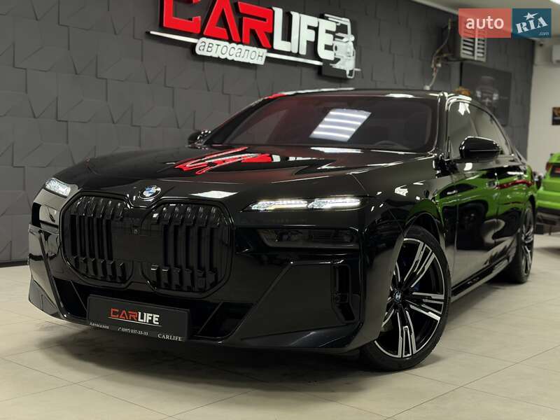 Седан BMW 7 Series 2023 в Тернополі