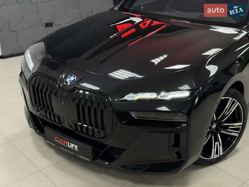 Седан BMW 7 Series 2023 в Тернополі