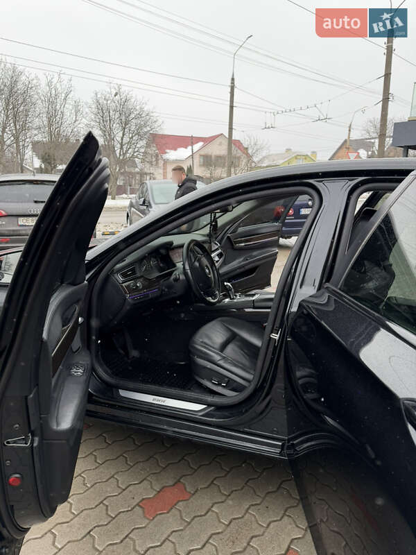 Седан BMW 7 Series 2011 в Черновцах