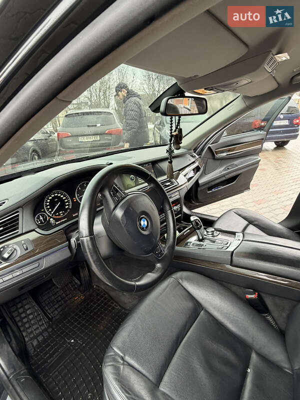 Седан BMW 7 Series 2011 в Черновцах
