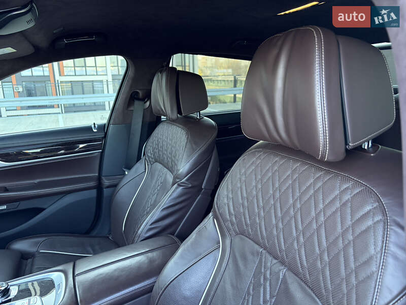 Седан BMW 7 Series 2017 в Ужгороде фото 62 Седан BMW 7 Series 2017 в Ужгороде