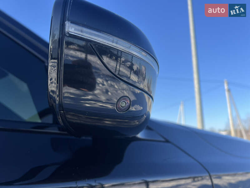 Седан BMW 7 Series 2021 в Киеве