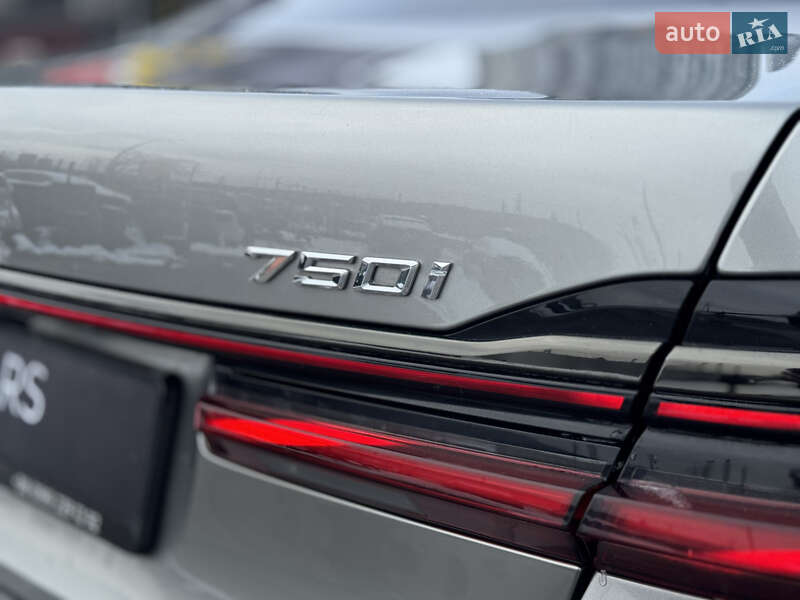 Седан BMW 7 Series 2019 в Киеве