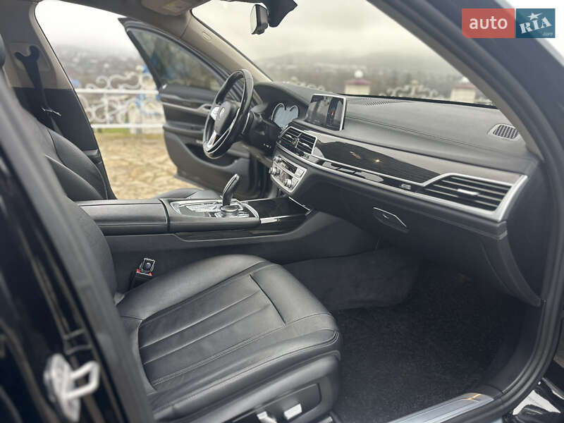 Седан BMW 7 Series 2016 в Могилев-Подольске фото 20 Седан BMW 7 Series 2016 в Могилев-Подольске