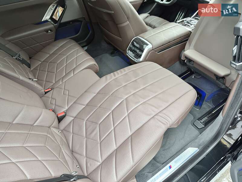 Седан BMW 7 Series 2023 в Киеве фото 37 Седан BMW 7 Series 2023 в Киеве