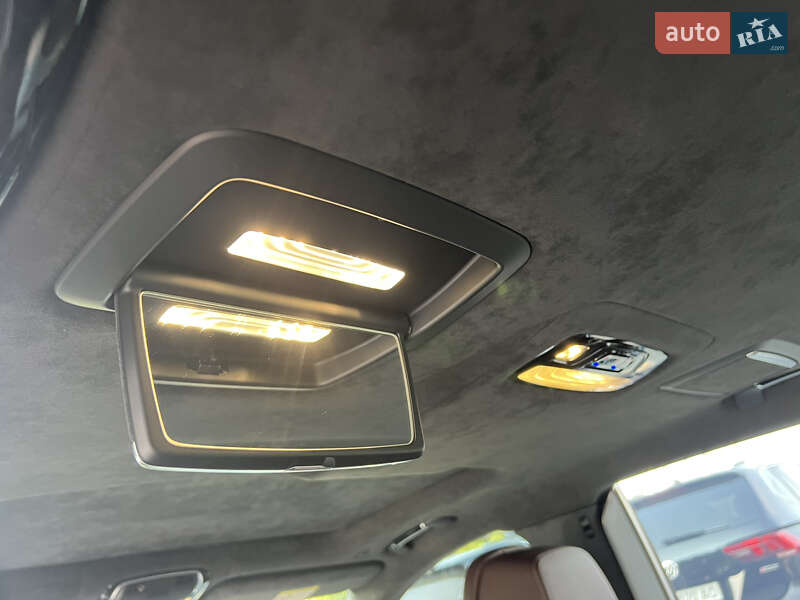 Седан BMW 7 Series 2022 в Днепре