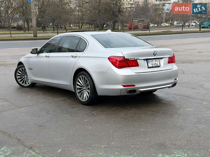 Седан BMW 7 Series 2011 в Одессе