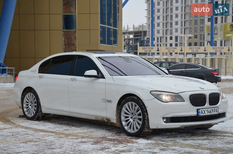 Седан BMW 7 Series 2010 в Харькове
