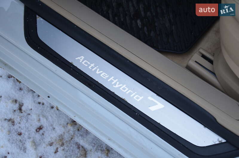 Седан BMW 7 Series 2010 в Харькове