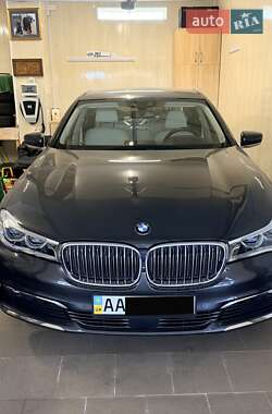 Седан BMW 7 Series 2017 в Киеве
