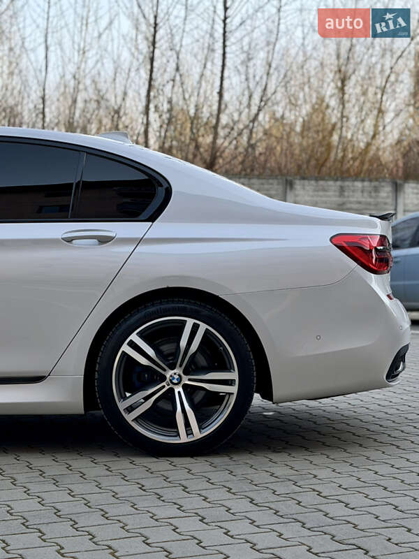 Седан BMW 7 Series 2016 в Ужгороде