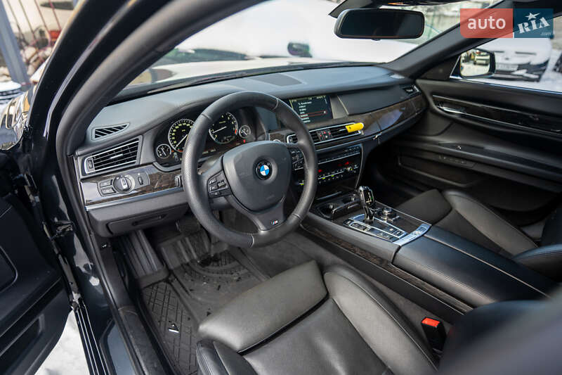 Седан BMW 7 Series 2011 в Киеве фото 18 Седан BMW 7 Series 2011 в Киеве
