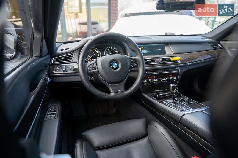 Седан BMW 7 Series 2011 в Киеве фото 21 Седан BMW 7 Series 2011 в Киеве