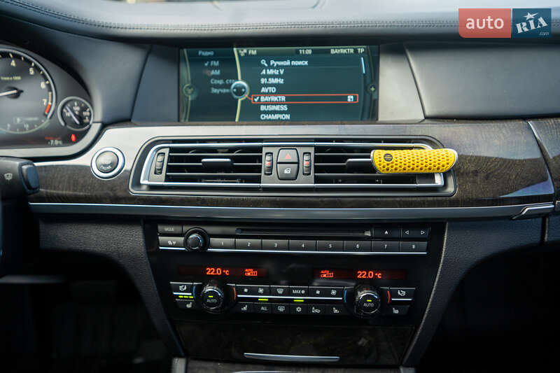 Седан BMW 7 Series 2011 в Киеве фото 26 Седан BMW 7 Series 2011 в Киеве