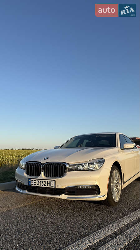 BMW 7 Series 2015