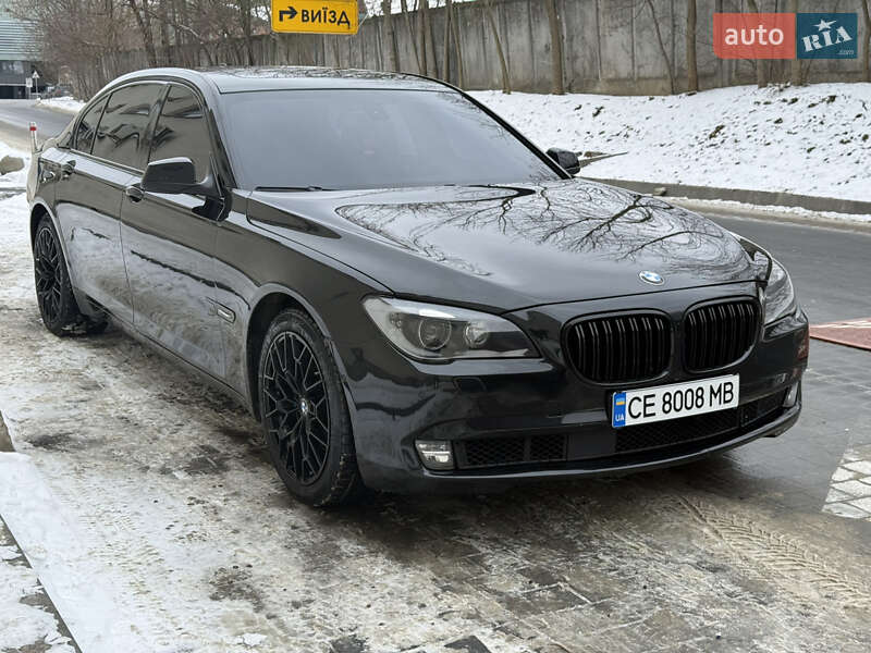 Седан BMW 7 Series 2011 в Львове