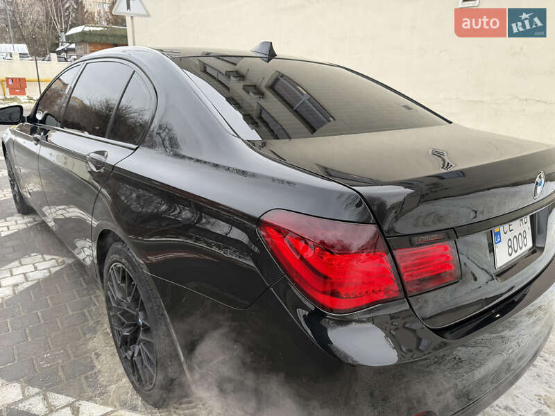 Седан BMW 7 Series 2011 в Львове