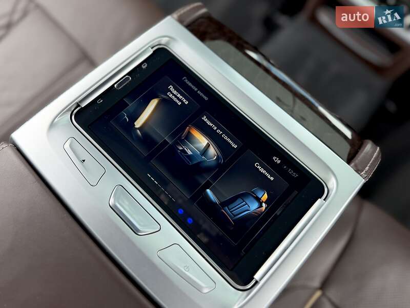 Седан BMW 7 Series 2017 в Киеве