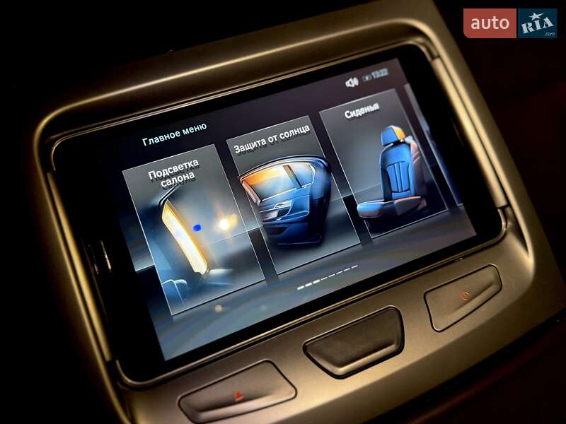 Седан BMW 7 Series 2017 в Киеве