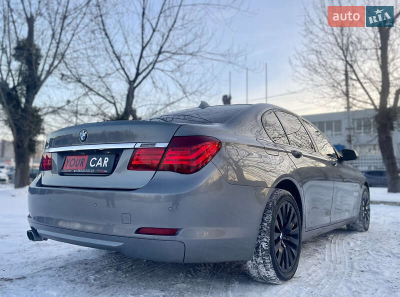 Седан BMW 7 Series 2010 в Киеве