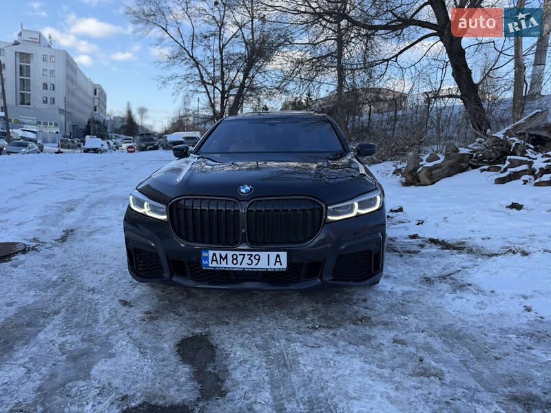 Седан BMW 7 Series 2019 в Киеве