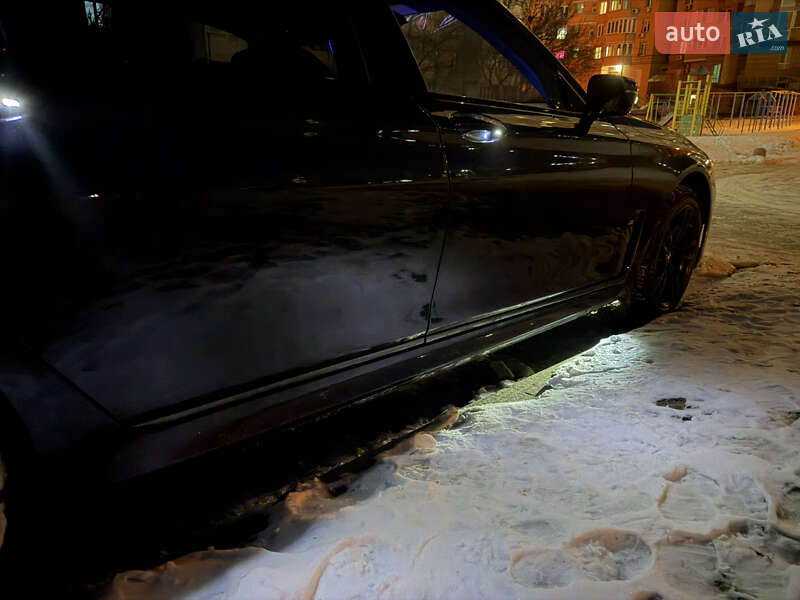 Седан BMW 7 Series 2019 в Киеве