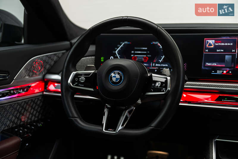 Седан BMW 7 Series 2023 в Мукачево