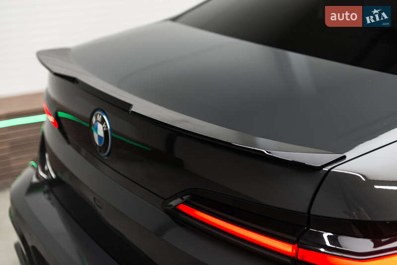 Седан BMW 7 Series 2023 в Мукачево